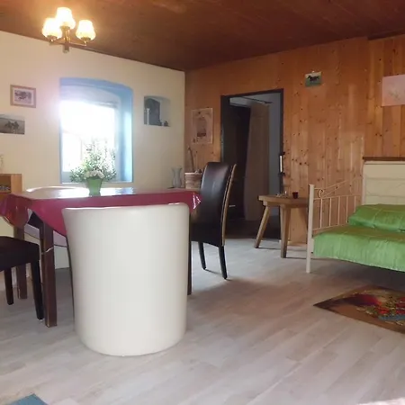 Holiday home Mandys Reitstall
